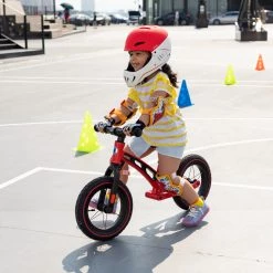 Κράνος Micro Racing Λευκό / Κόκκινο Small (48-54cm) 17 Κράνος Micro Racing Λευκό / Κόκκινο Small (48-54cm) -Ποδήλατα, τρίκυκλα, rollers, scooters Κατάστημα large micro balance bike deluxe red 1 1