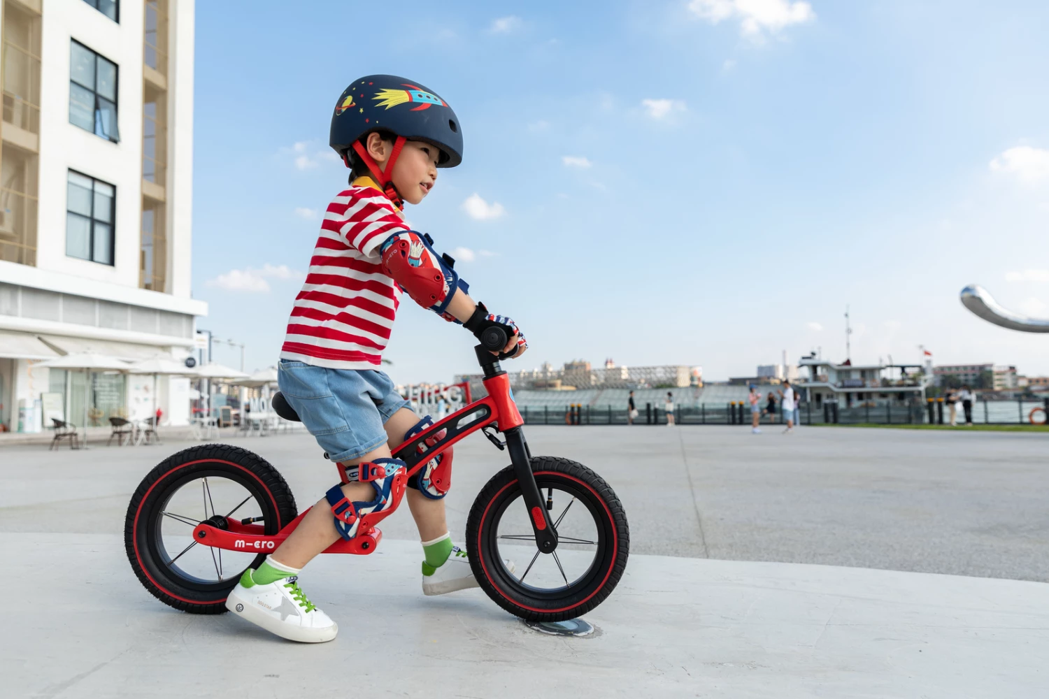 Ποδήλατο Ισορροπίας Micro Balance Bike Deluxe – Κόκκινο 3 Ποδήλατο Ισορροπίας Micro Balance Bike Deluxe – Κόκκινο - Image 3