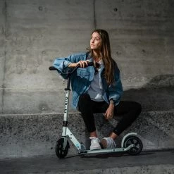 Πατίνι Micro Speed Deluxe Clay -Ποδήλατα, τρίκυκλα, rollers, scooters Κατάστημα large micro speed deluxe clay 9 1